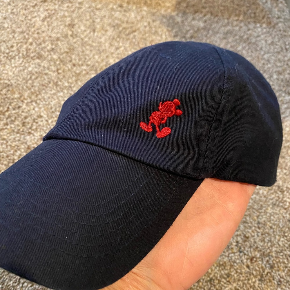 Disney Mickey hat. Worn once. Navy red